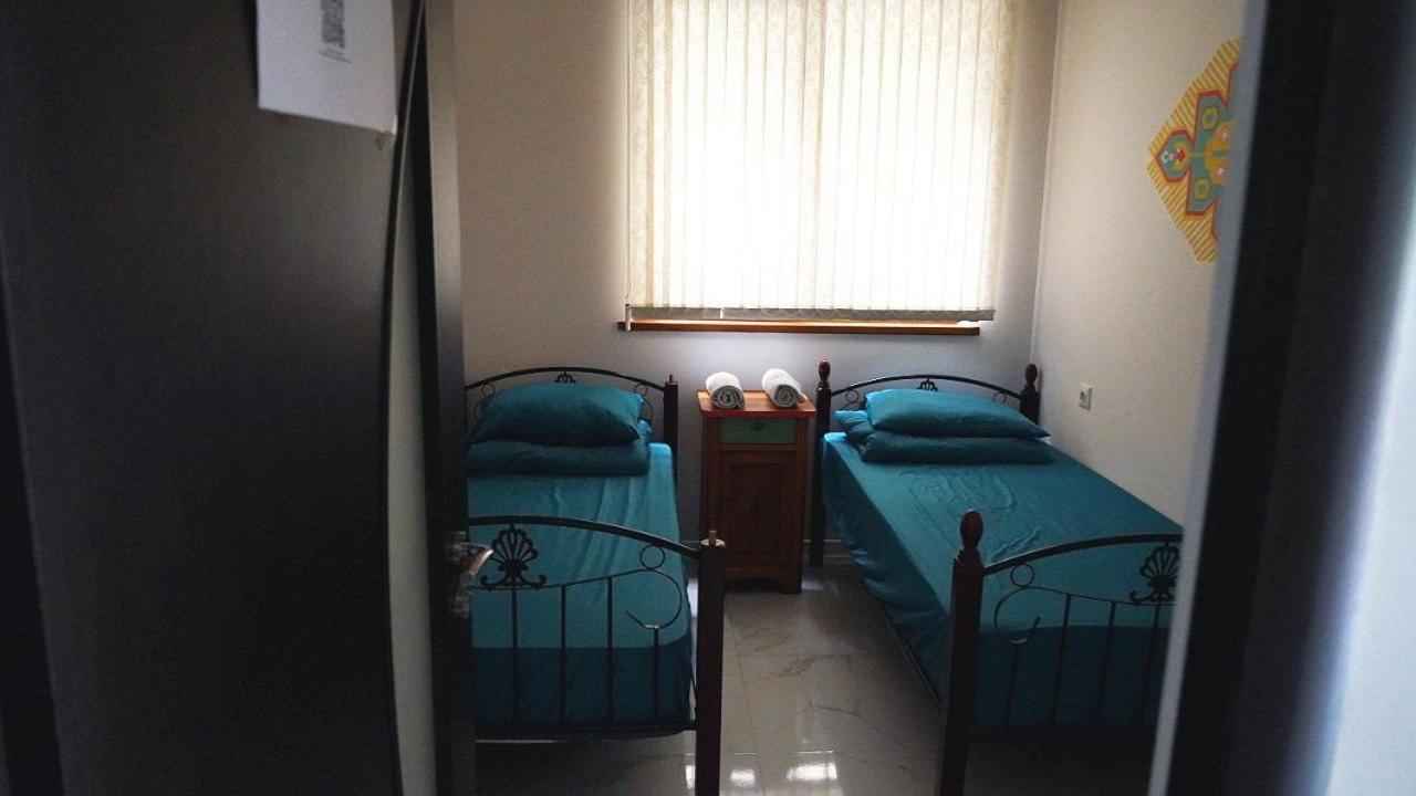 Areva Hostel On Pushkin St. Ереван Экстерьер фото