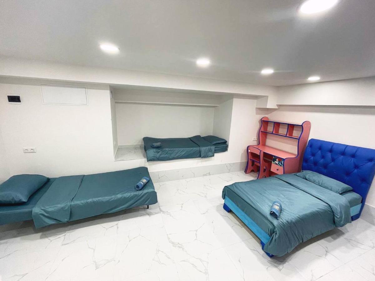 Areva Hostel On Pushkin St. Ереван Экстерьер фото